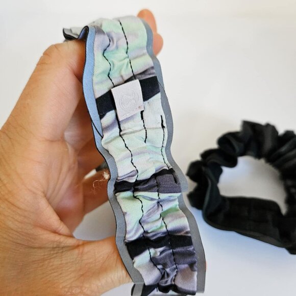 *Lululemon* Light Locks Scrunchie Skinny x 4 (Brown, Black, Purple, Green). - Picture 4 of 9